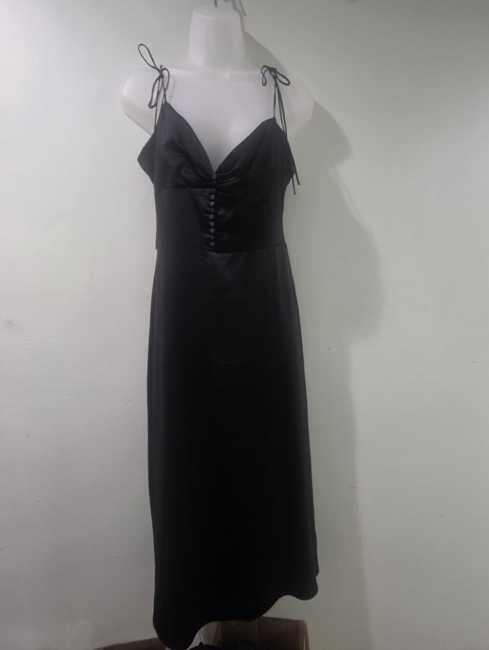 NWT Danielle Bernstein Slip Dress Black SATIN Button-Front $99 ♥️ - Picture 5 of 12